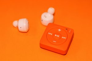 Electronics That Sync Music Playlists Automatically Between Devices