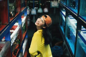 The Evolution of Personal Shopping Assistants in Retail