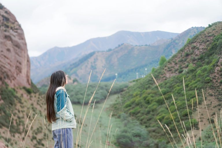 How to Find Peace and Serenity in a Busy World