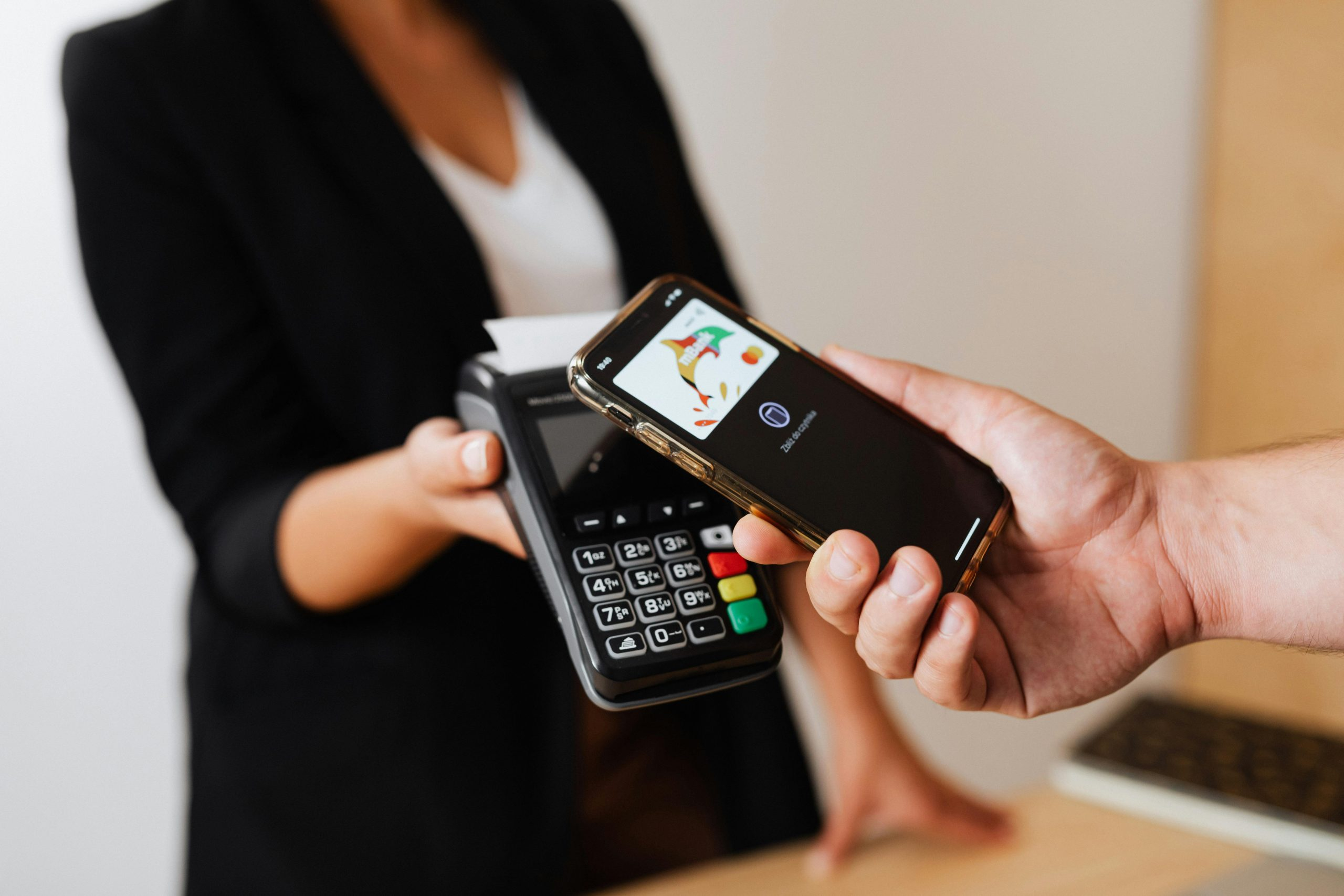 The Future of Cashless Shopping in Physical Stores