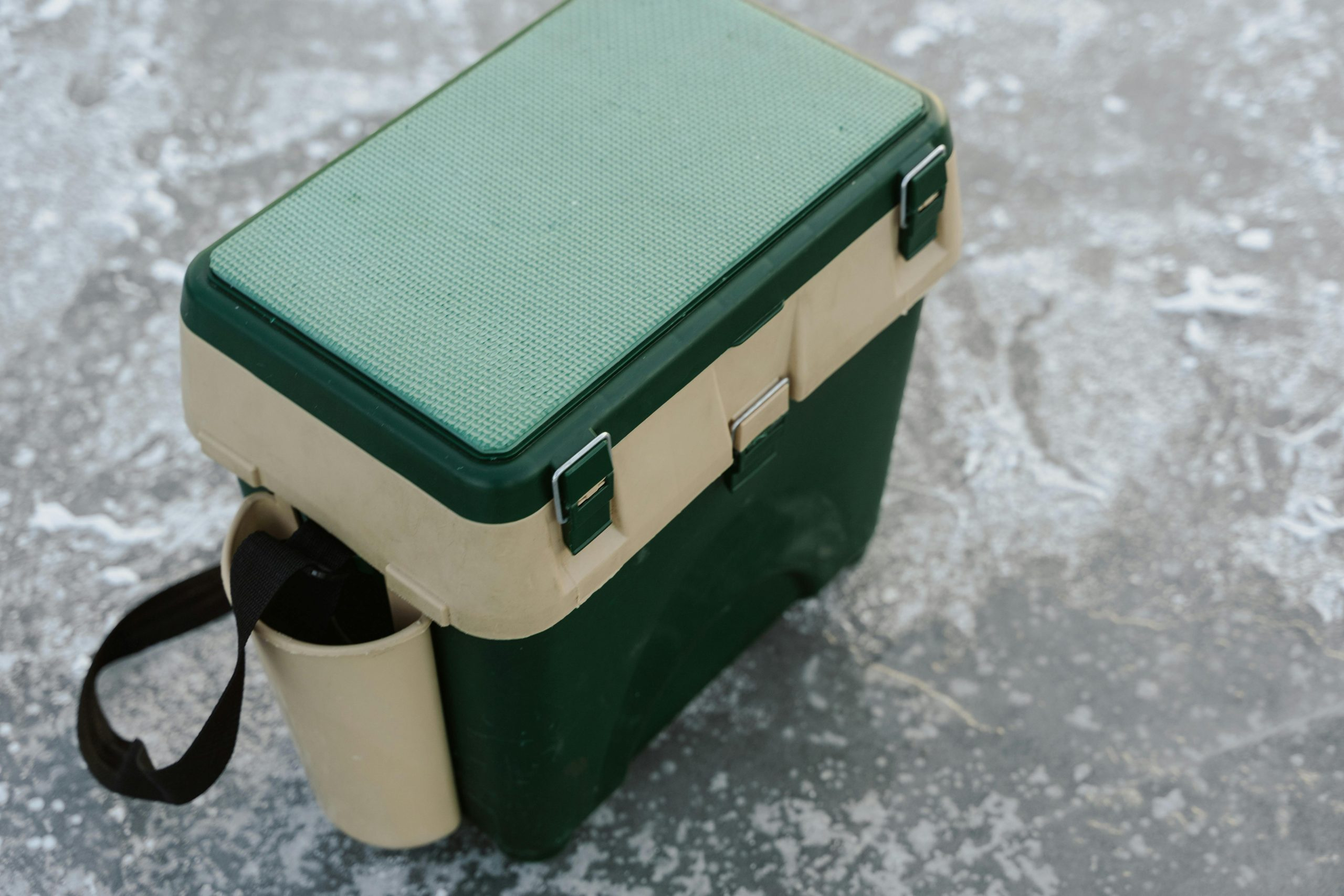 Shopping for Travel Gear That Combines Style and Utility